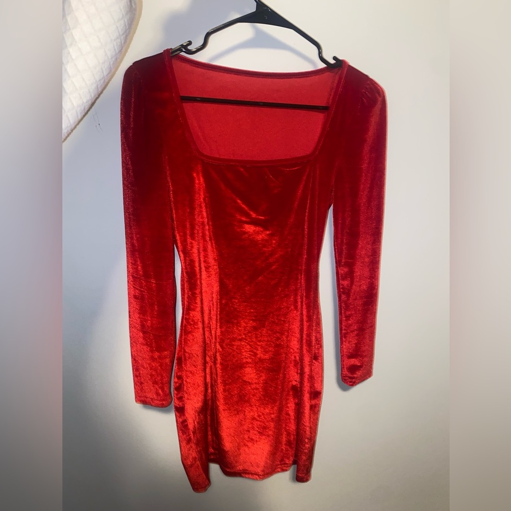 Square neck red velour mini bodycon dress